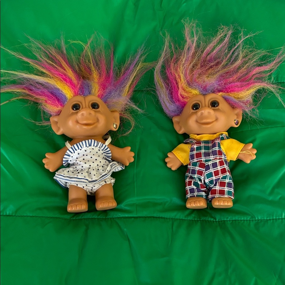 vtg . Colorful Troll Dolls Set